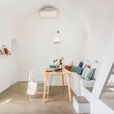 Vima Santorini, Traditional Luxury Emporio  Exterior photo